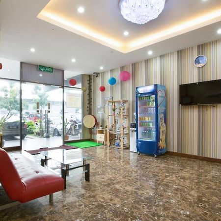 Hotel Zamburger Sungai Besi Kuala Lumpur Eksteriør bilde